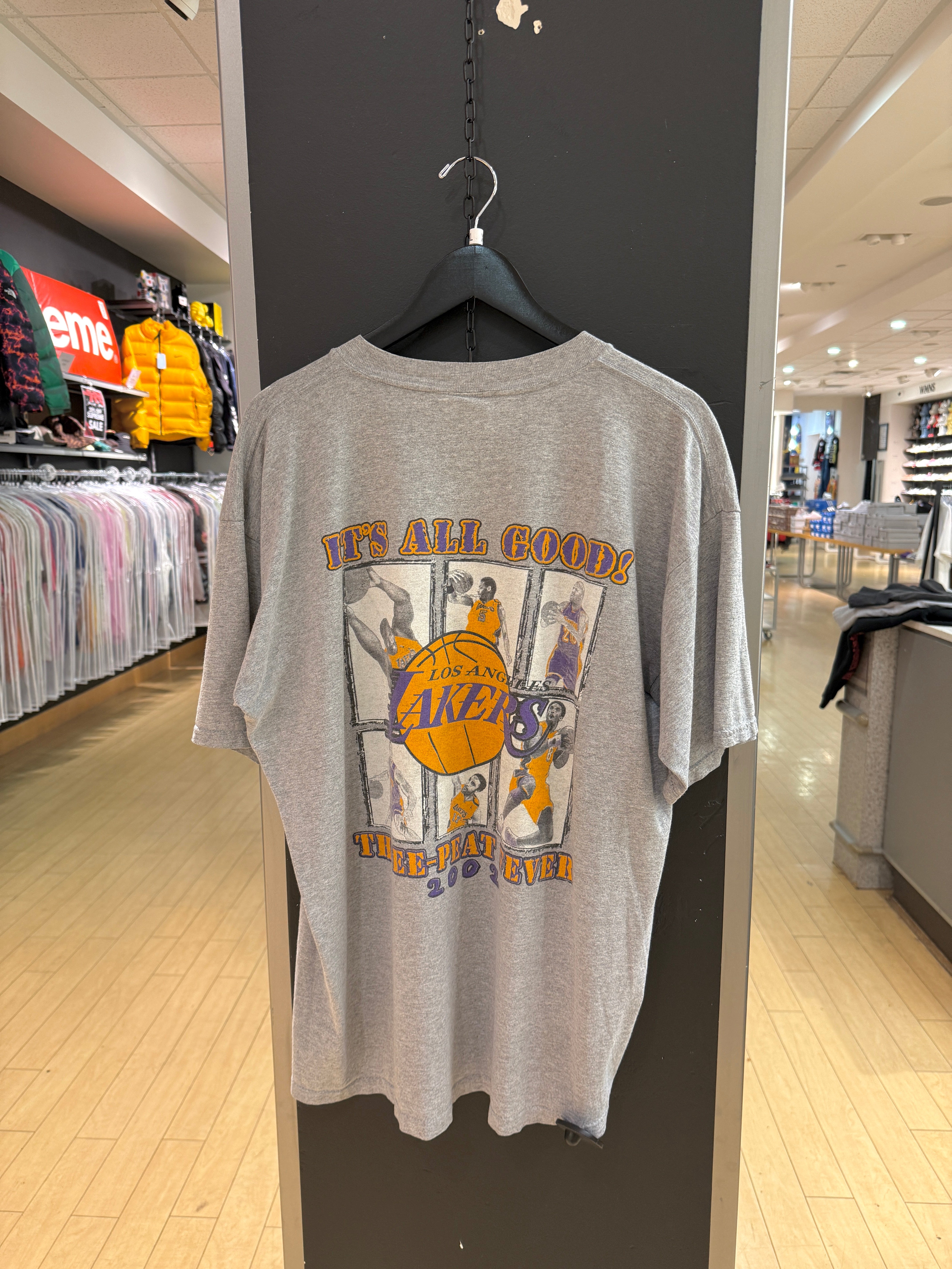 2002 LA Lakers World Champions Tee Sz XL