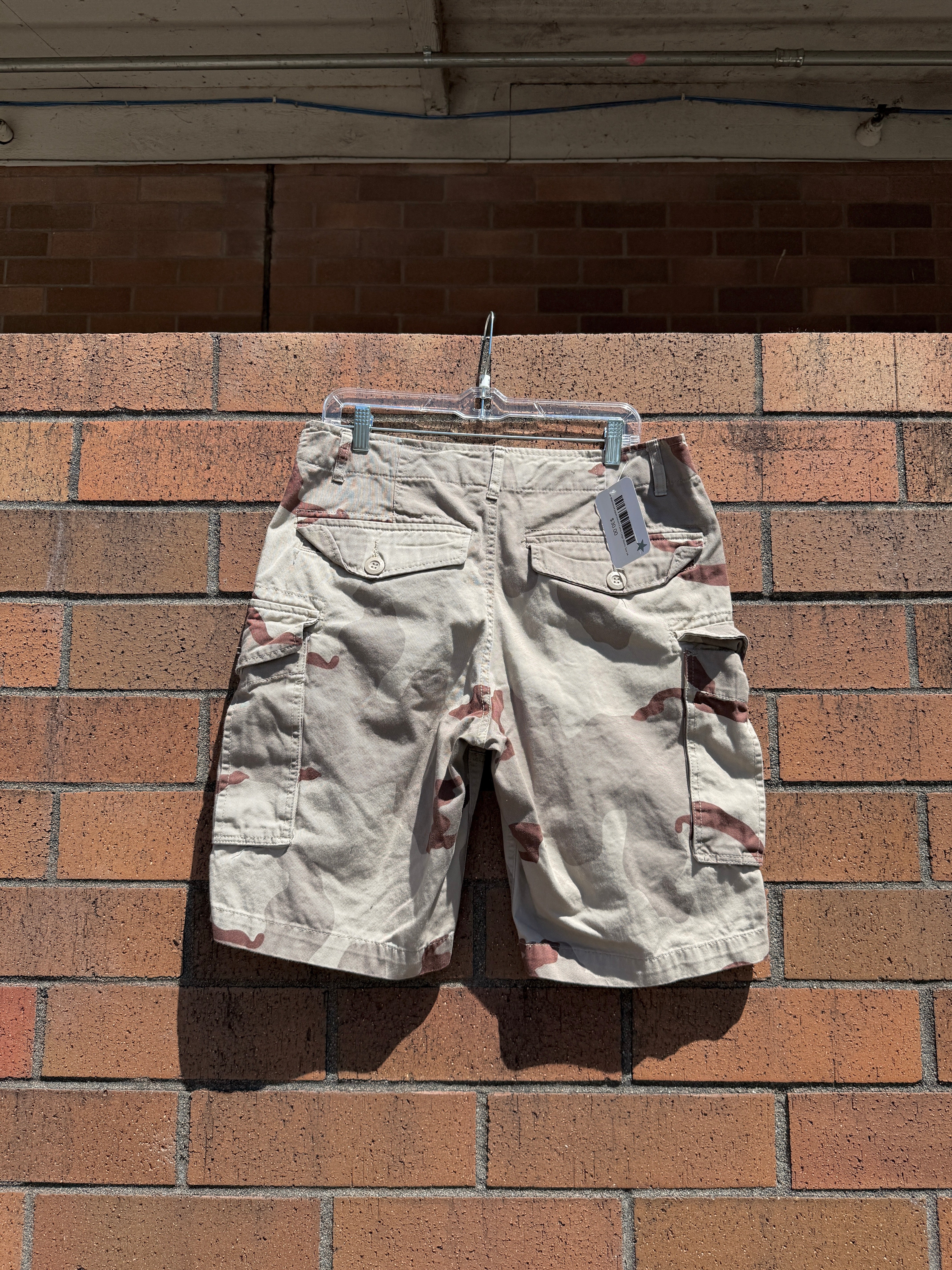 Y2K Matchstick Japan Desert Camo Cargo Shorts Size 34