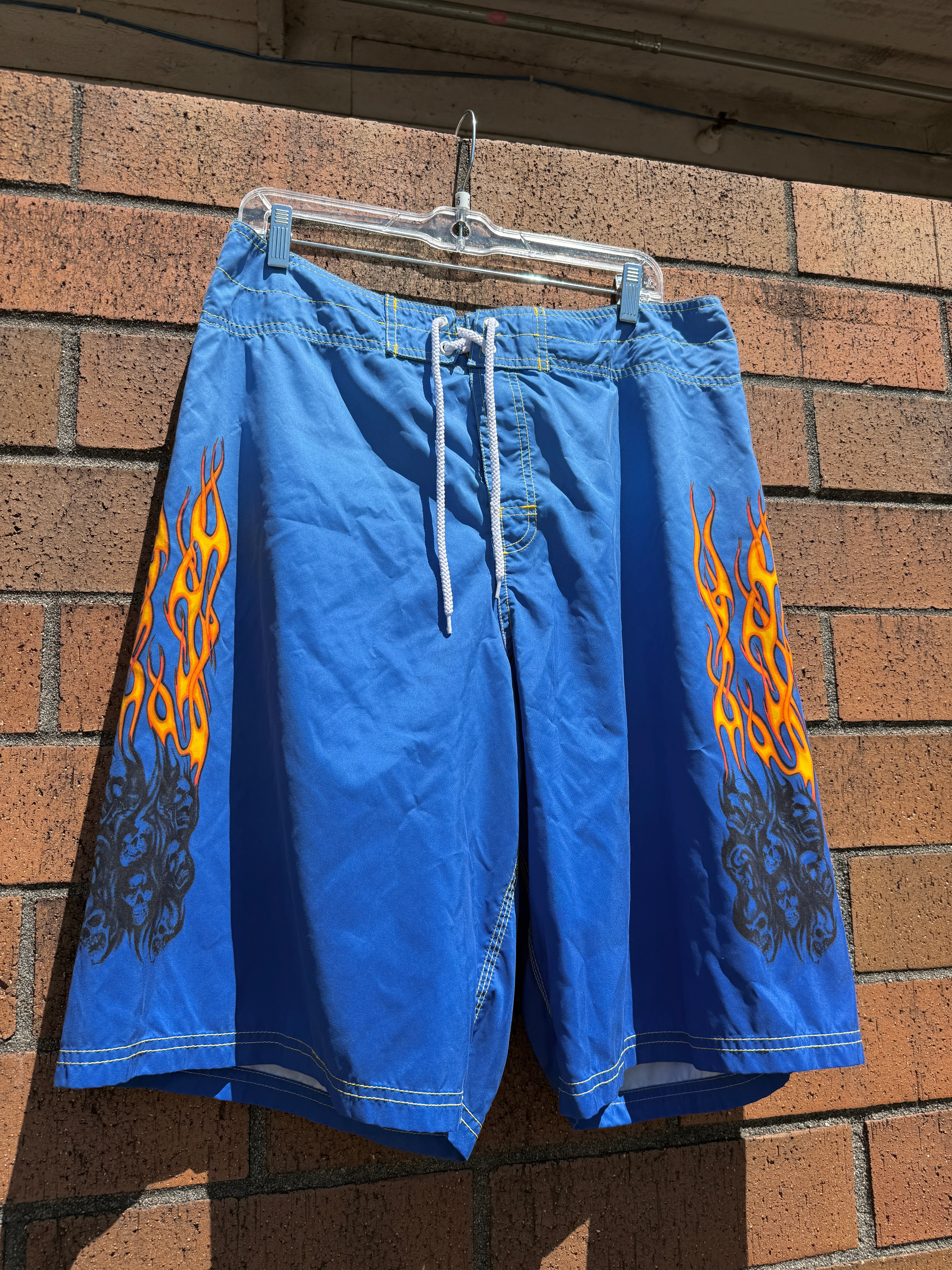 Y2K Sideout Blue Skull Flame Board Shorts Size 36