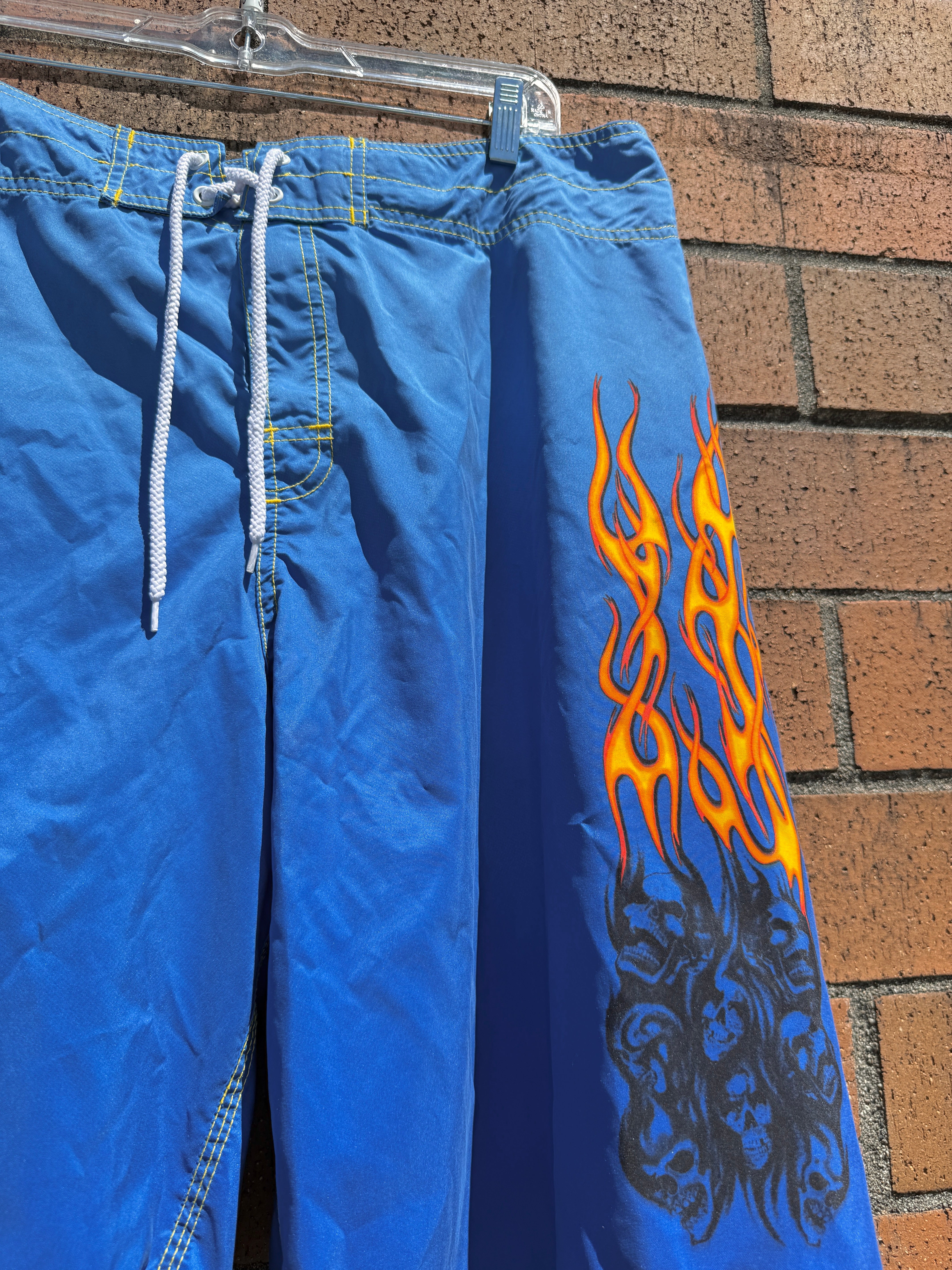 Y2K Sideout Blue Skull Flame Board Shorts Size 36