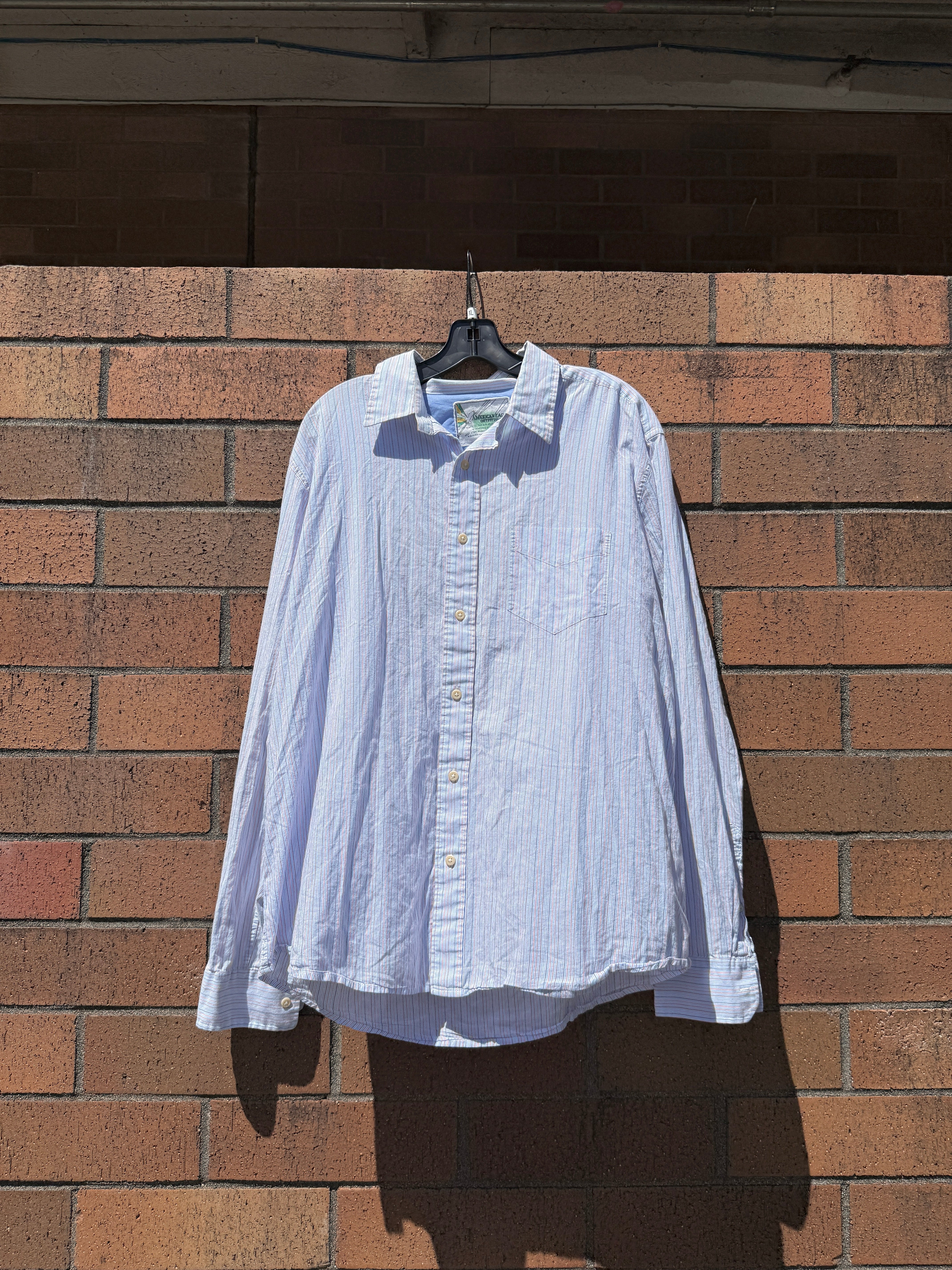 Y2K American Eagle Lightweight Blue Vertical Stripe Button Up Size XL