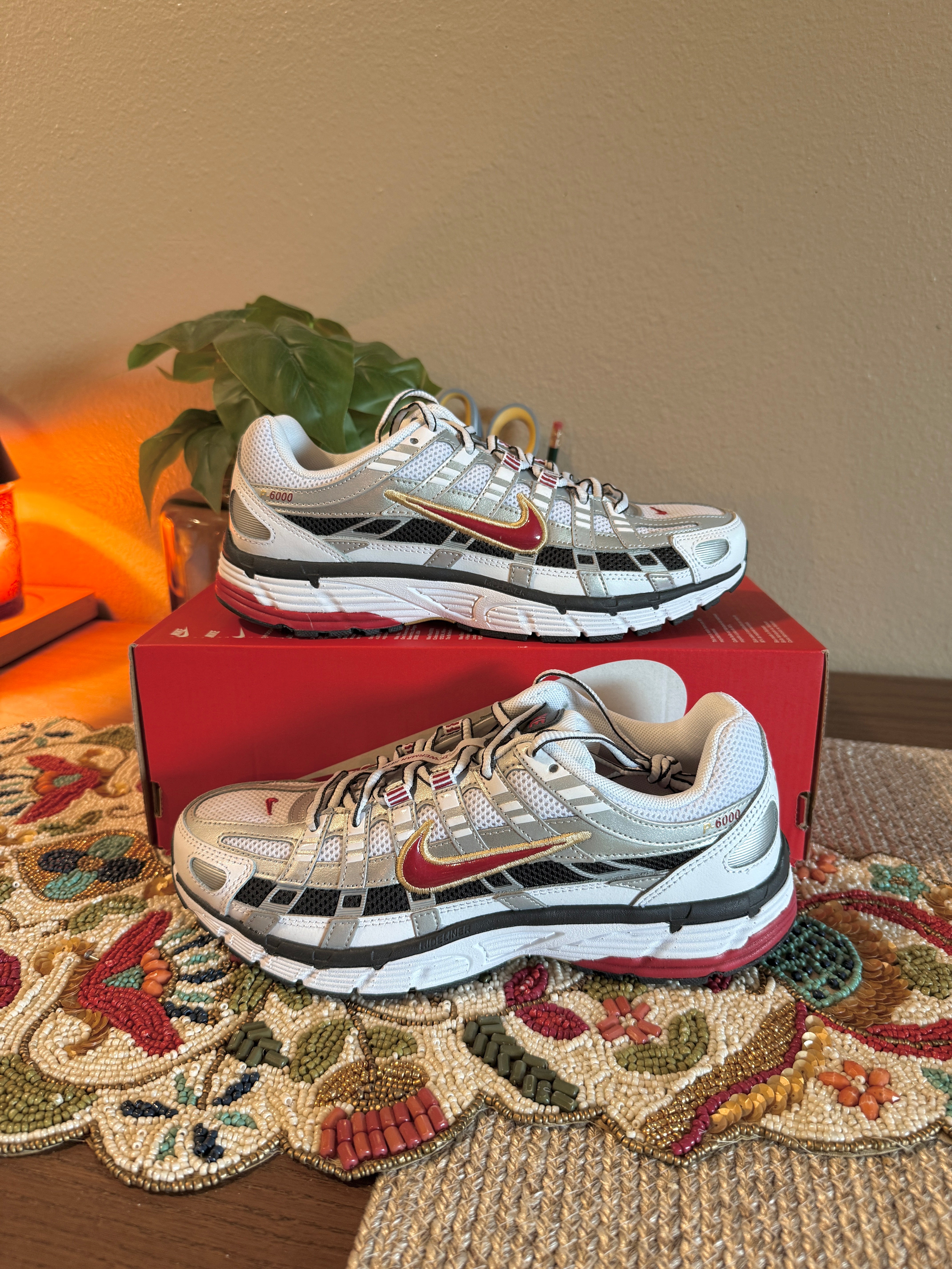 Nike P-6000 White Gold Red (Women's) Size 8 MISSING LID