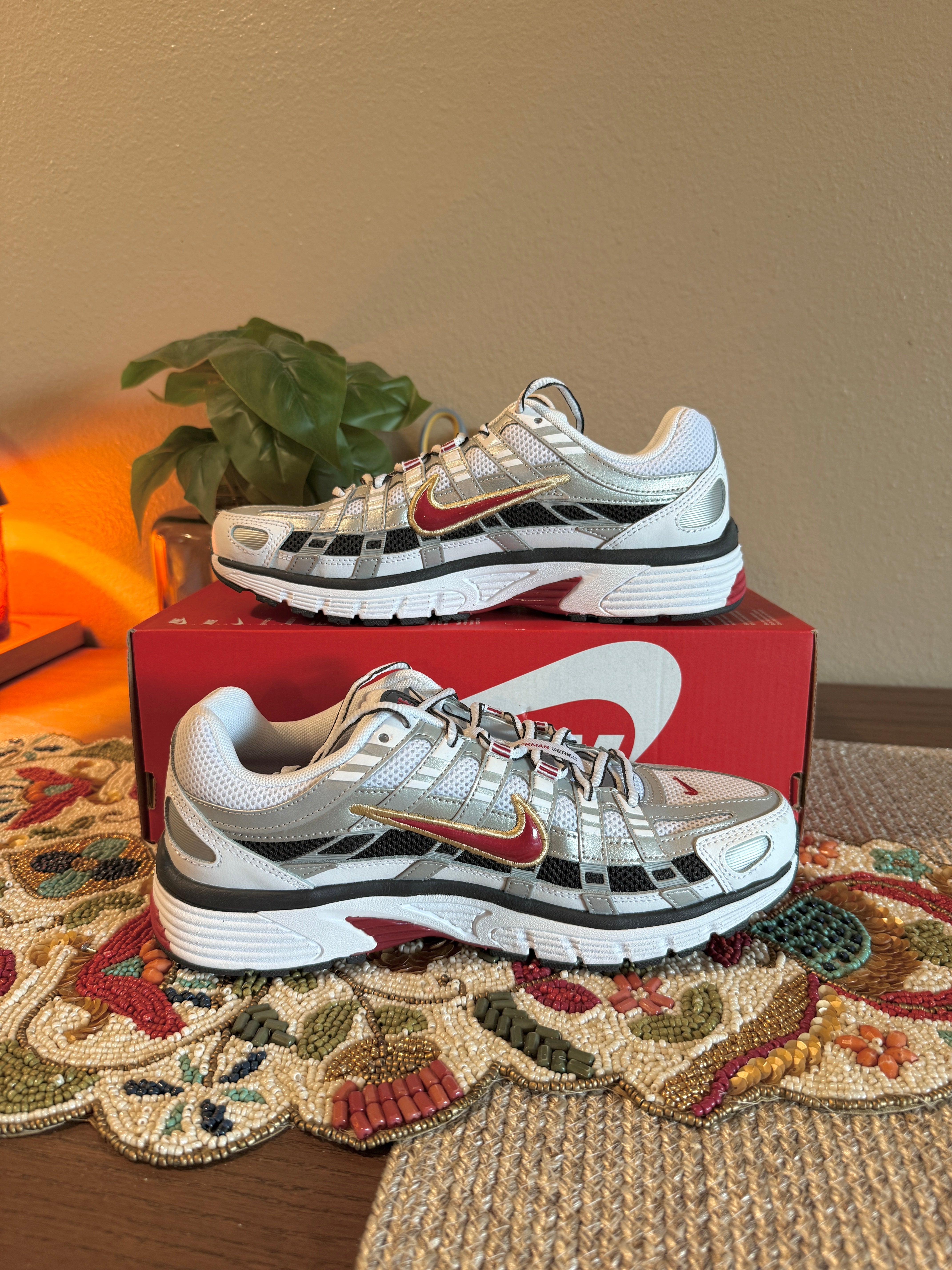 Nike P-6000 White Gold Red (Women's) Size 8 MISSING LID