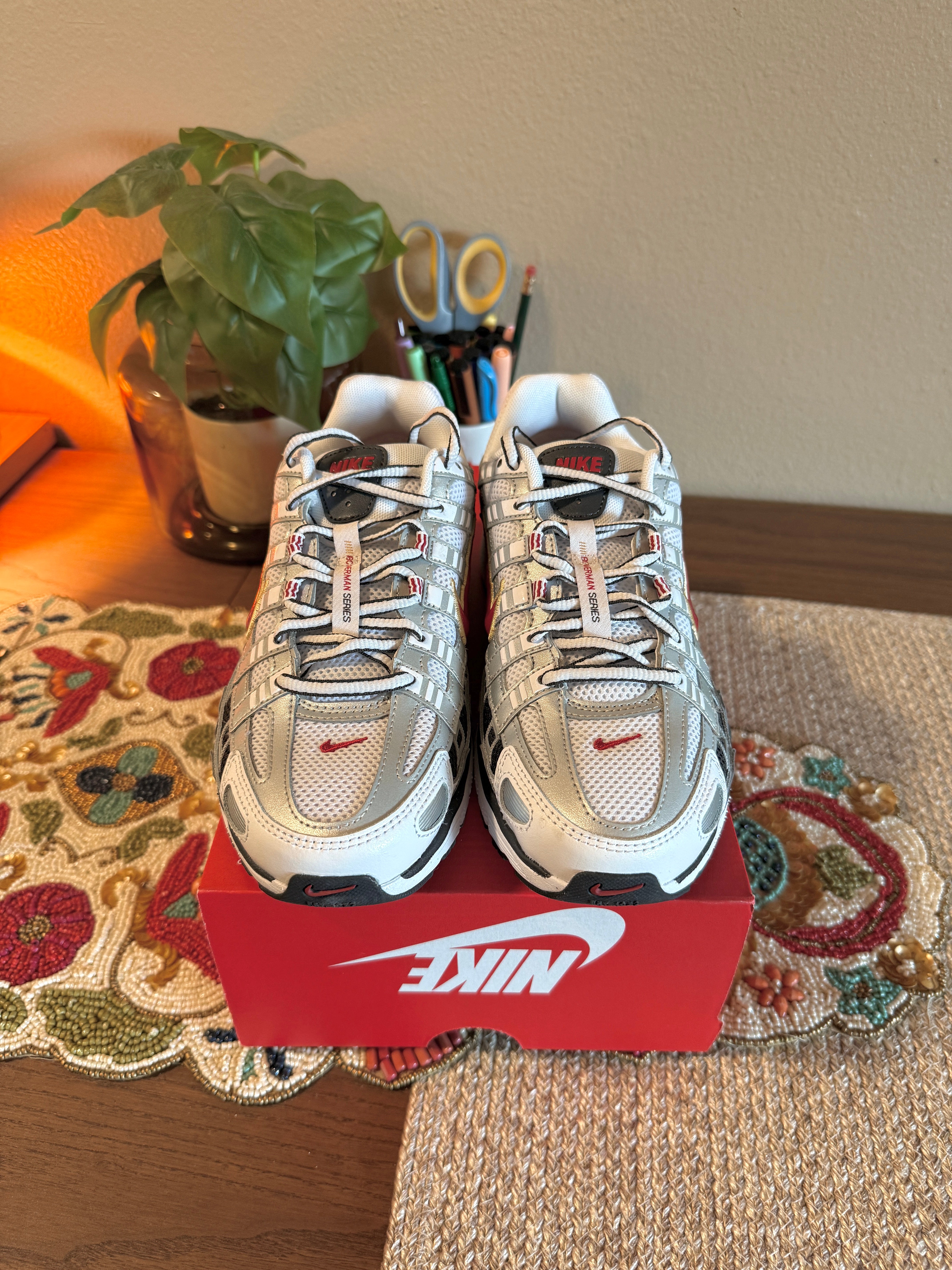 Nike P-6000 White Gold Red (Women's) Size 8 MISSING LID
