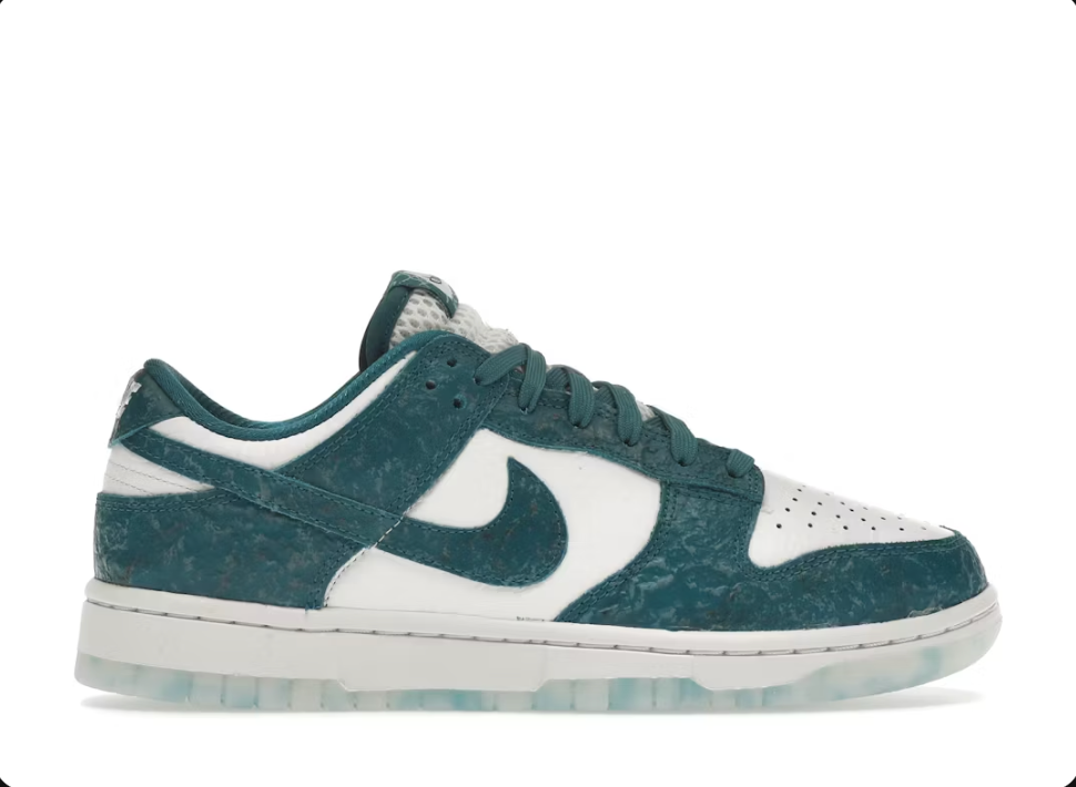 Nike Dunk Low Ocean (Women's) Size 4.5M / 6W