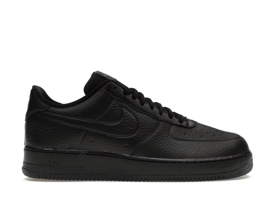 Nike Air Force 1 Low Pro-Tech Waterproof Triple Black Sz 7 (NO BOX LID)