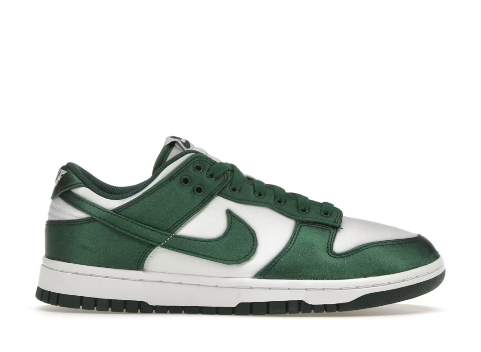 Nike Dunk Low Michigan State Satin (Women's) Sz 7 (NO BOX)