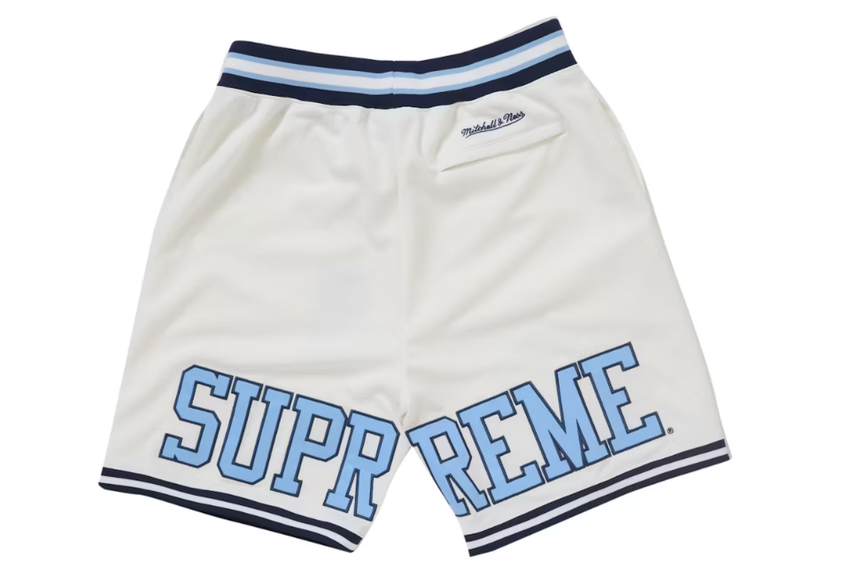 Supreme Mitchell & Ness NCAA Basketball Short White (Stained) SZ Small