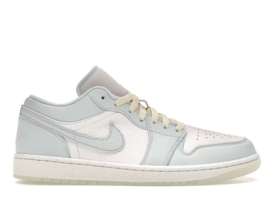 Jordan 1 Low SE Glacier Blue / Summit White Sz 10 NO BOX LID