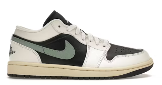 Jordan 1 Low Jade Smoke (Women's) SZ 6.5W 5M