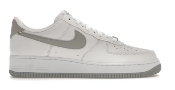 Nike Air Force 1 Low '07 White Light Smoke Grey SZ 9.5