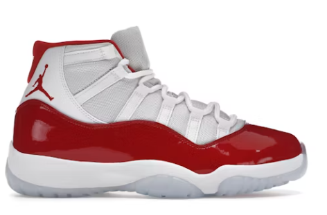 Jordan 11 Retro Cherry (2022) SZ 8.5 USED