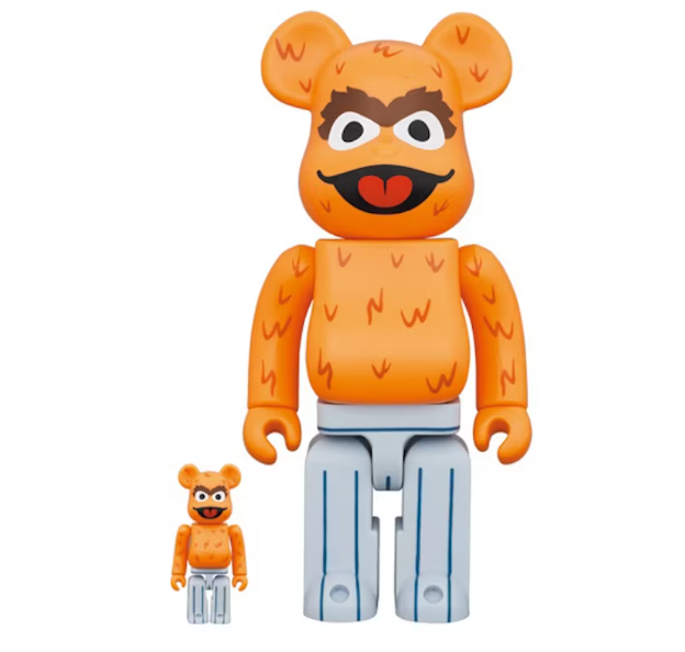 Bearbrick x Sesame Street Oscar the Grouch (The Original Orange Fur Ver.) 100% & 400% Set