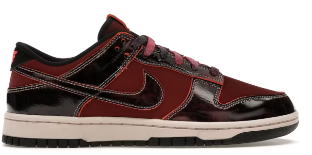 Nike Dunk Low SE Red Panda SZ 9.5 USED