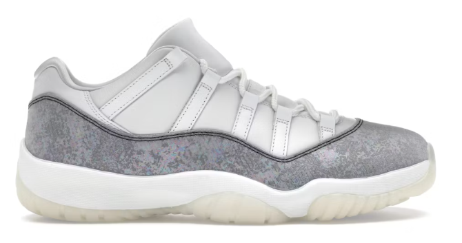 Jordan 11 Retro Low Year of the Snake SZ 9.5 MISSING LID