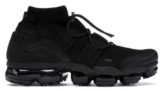 Nike Air VaporMax Utility Triple Black SZ 10.5 USED