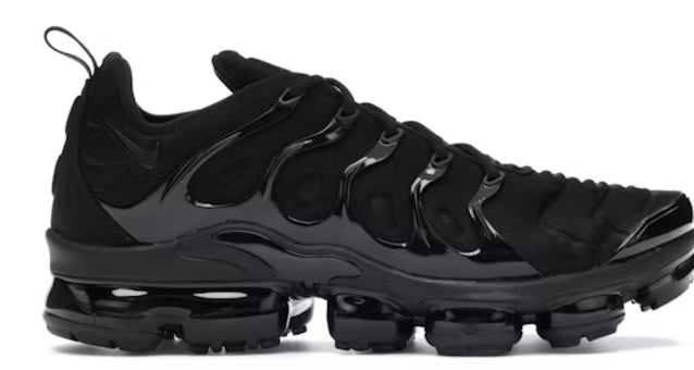 Nike Air VaporMax Plus Triple Black SZ10 (NO LID)