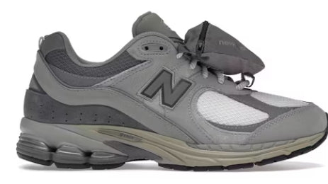 New Balance 2002R Grey Pocket SZ 9