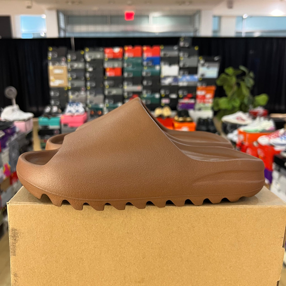 adidas Yeezy Slide Flax used