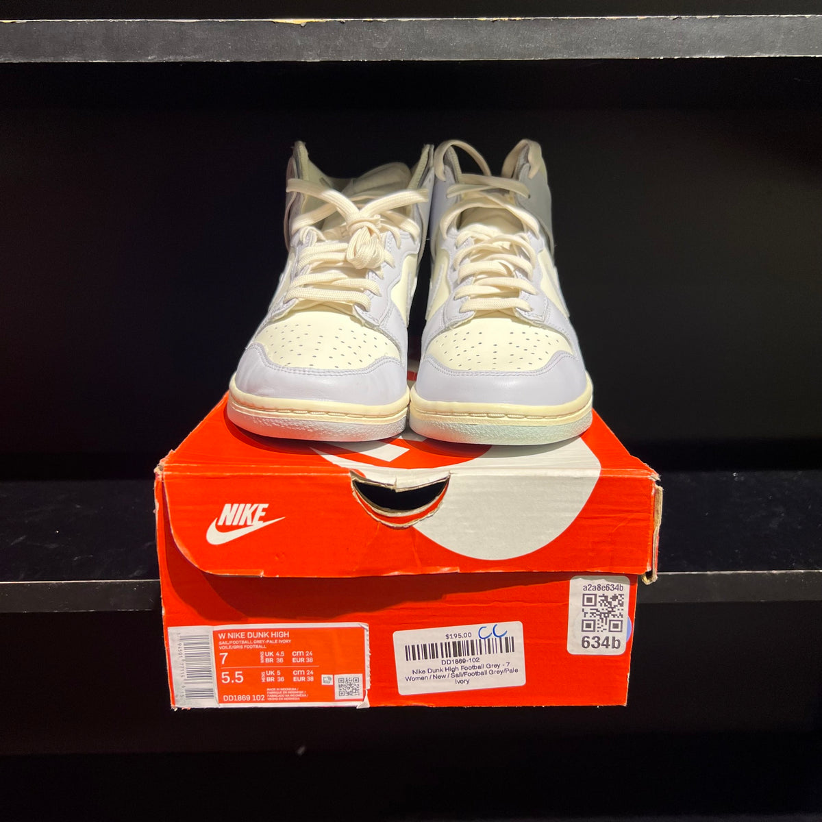 Nike Dunk High Sail Football Grey (Women's) used