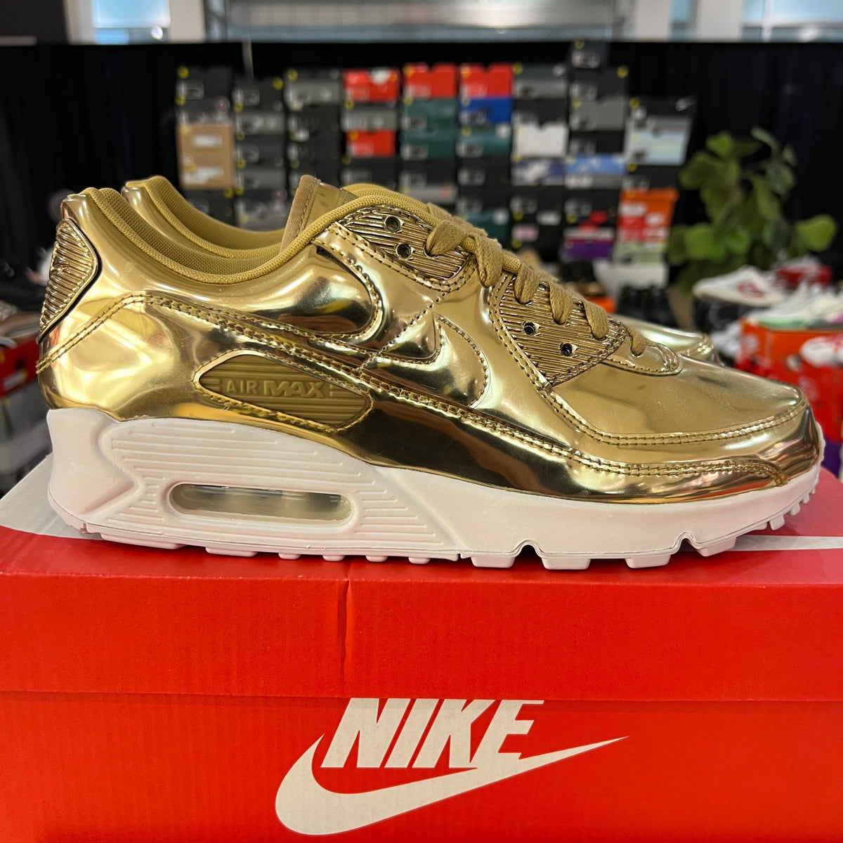 Nike Air Max 90 Metallic Gold (2020) (Women's) used