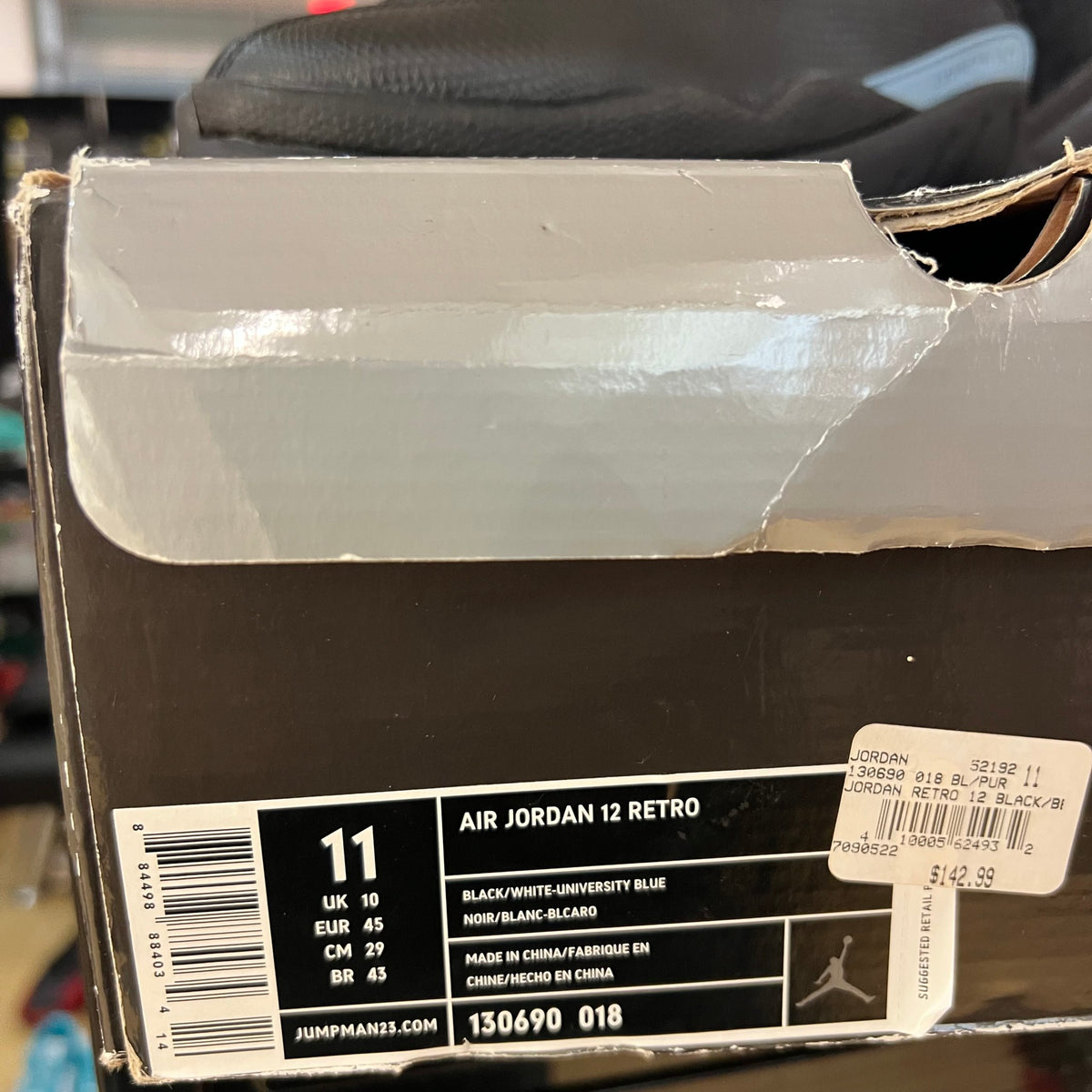 Jordan 12 Retro Nubuck (2009) used separating 