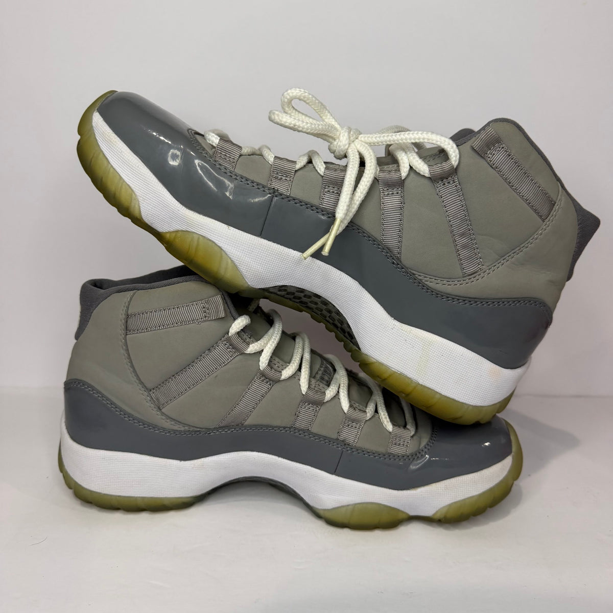 Jordan 11 Retro Cool Grey (2010) Used