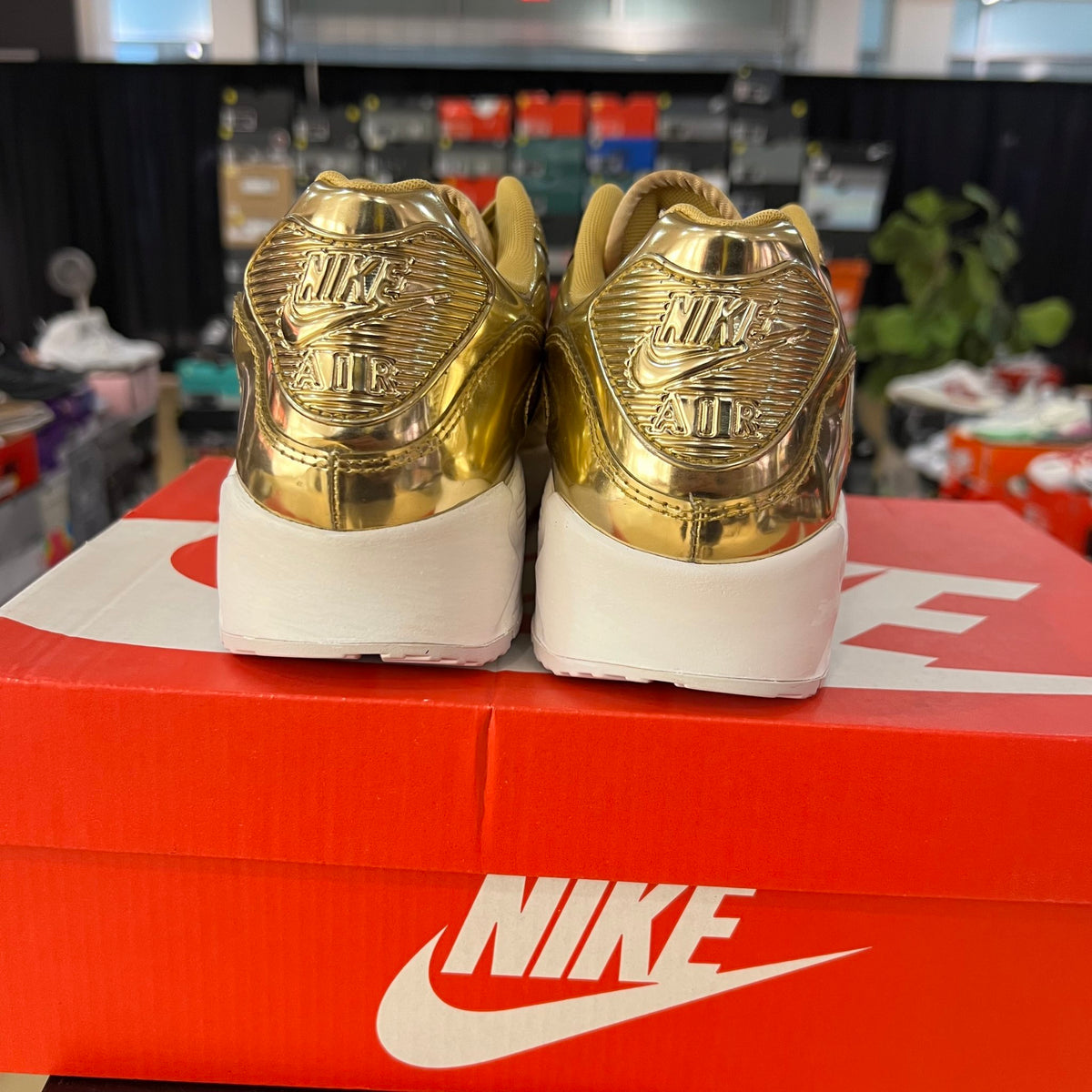 Nike Air Max 90 Metallic Gold (2020) (Women's) used