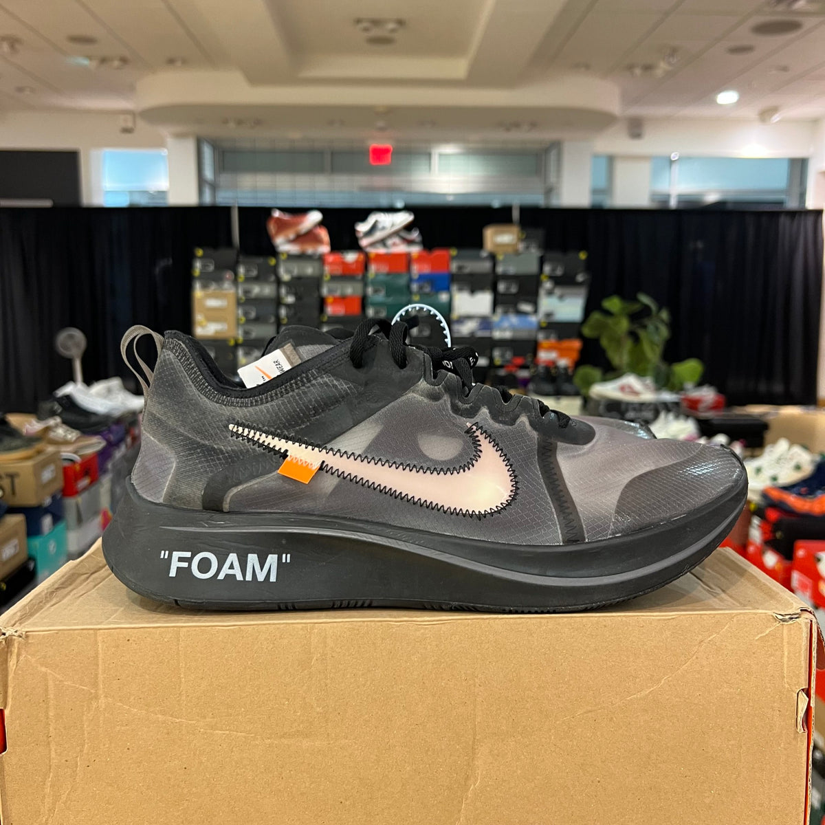 Nike Zoom Fly Off-White Black Silver used