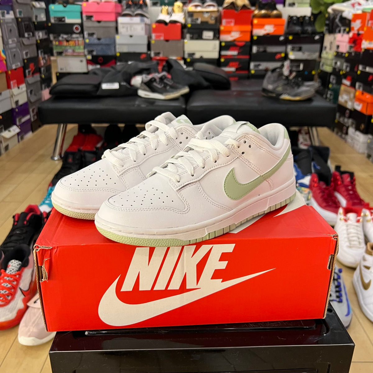 Nike Dunk Low Honeydew