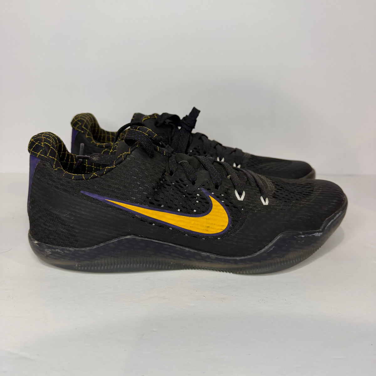 Nike Kobe 11 Carpe Diem (used no box)