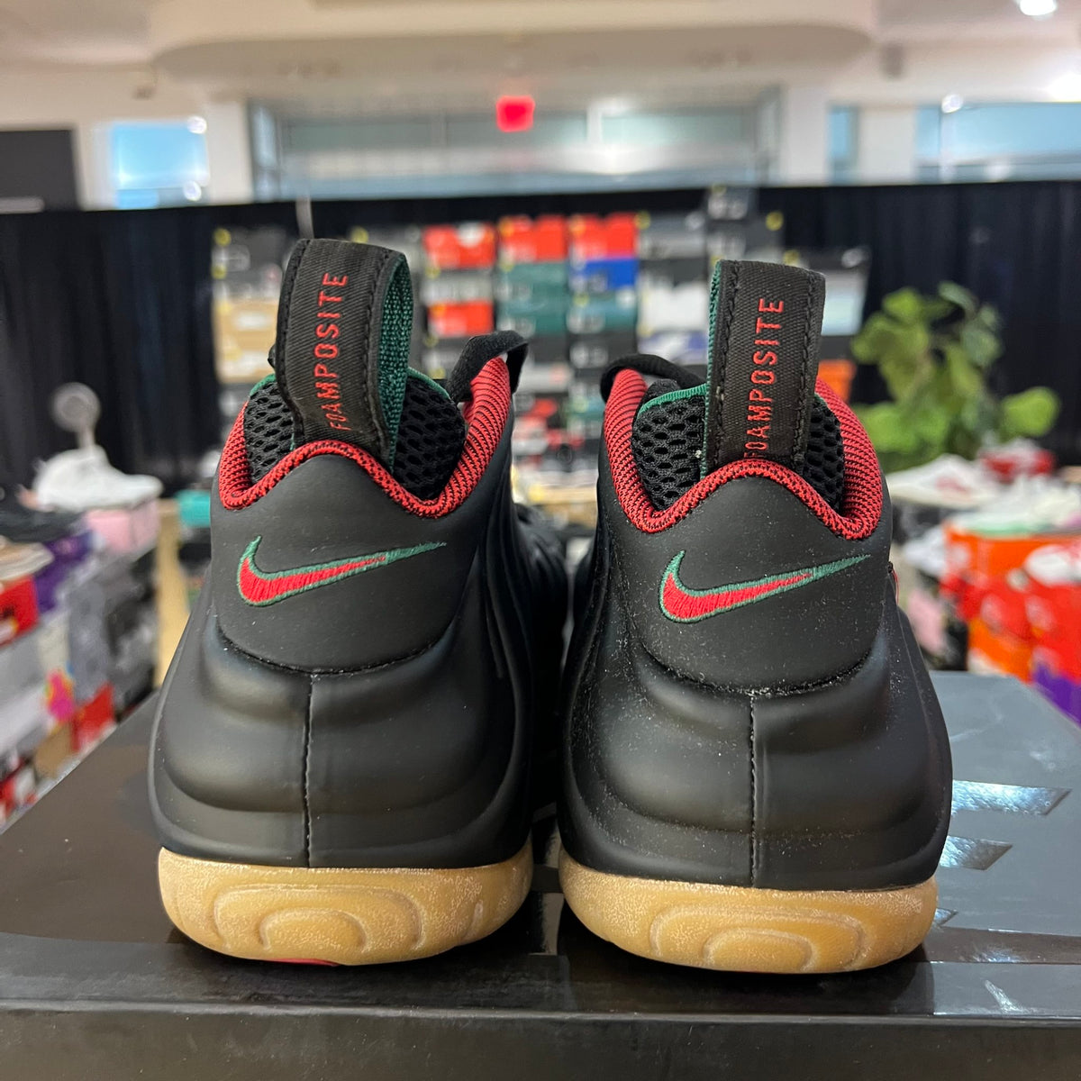Nike Air Foamposite Pro Gucci used