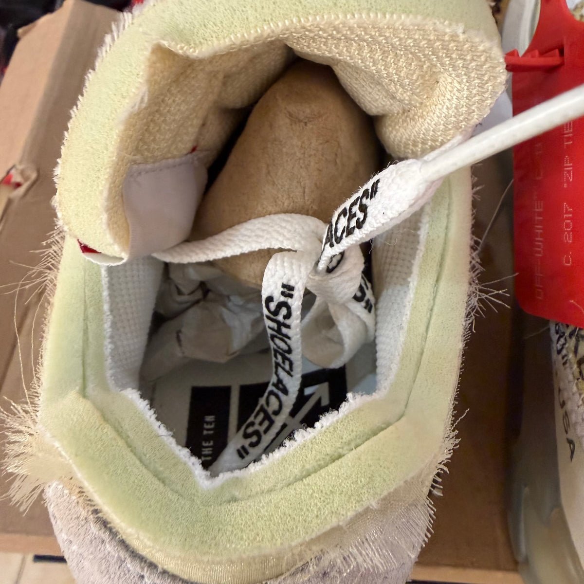 Nike Air Max 90 Off-White (New but yellowing)
