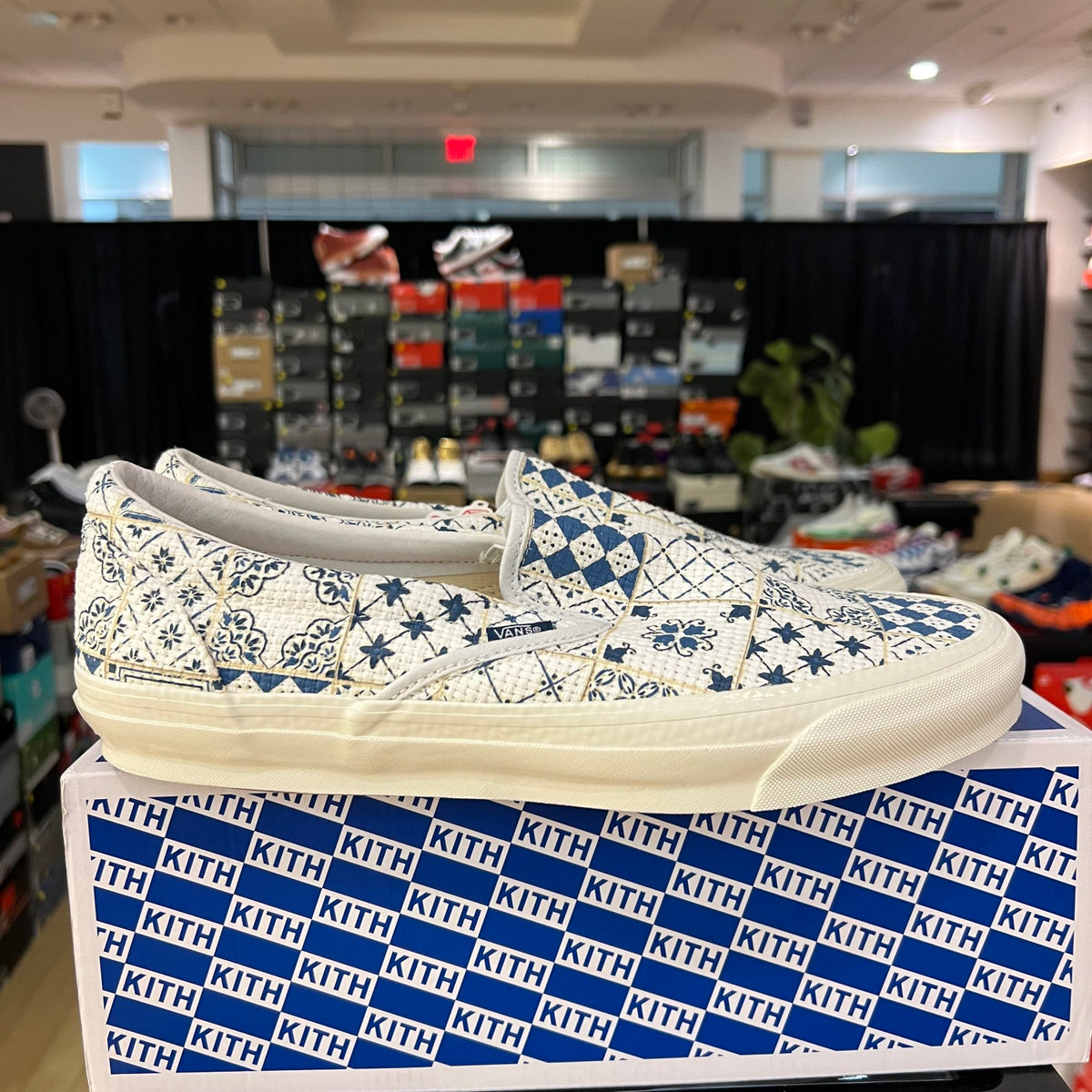 Vans OG Classic Slip-On LX Kith for Vault Azulejo Tile used