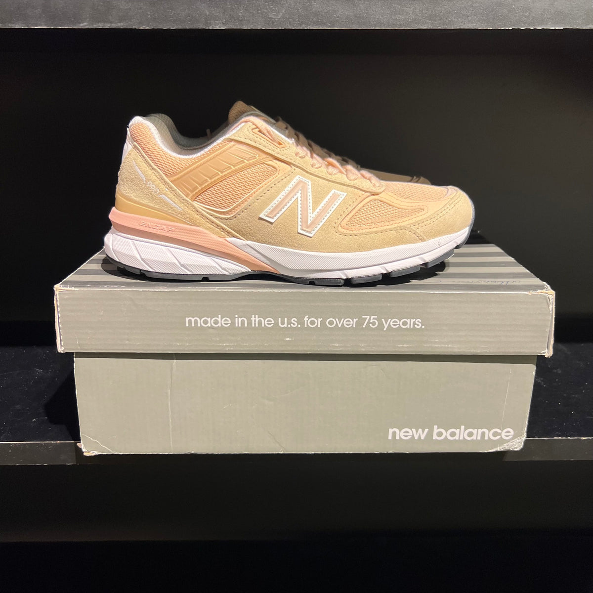 New Balance 990v5 MiUSA Pink (Women's) used