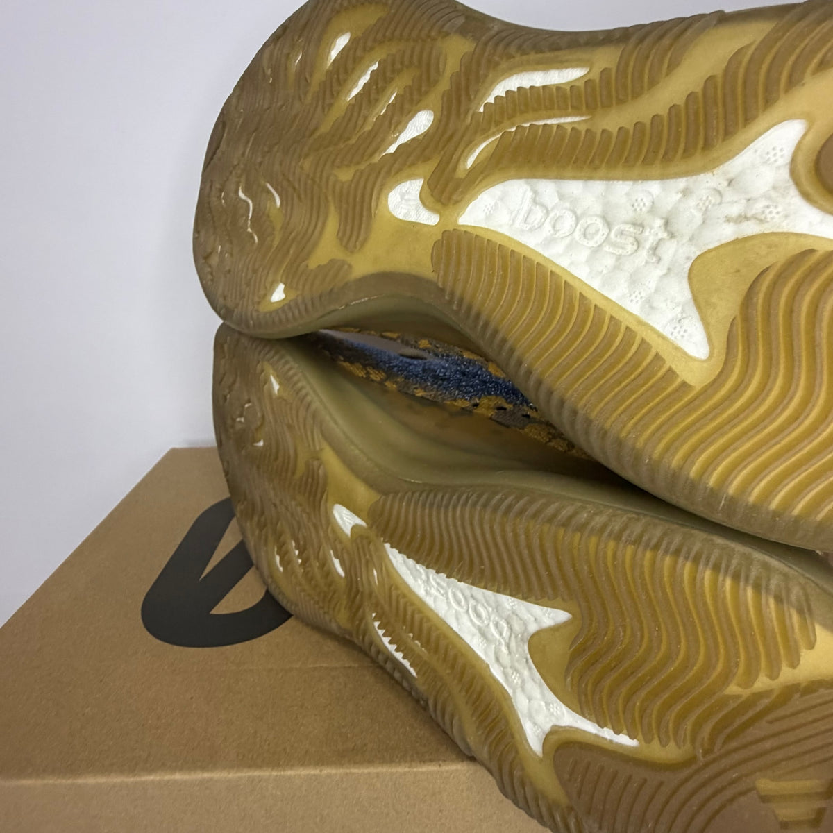 adidas Yeezy Boost 380 Blue Oat (Used, VNDS)
