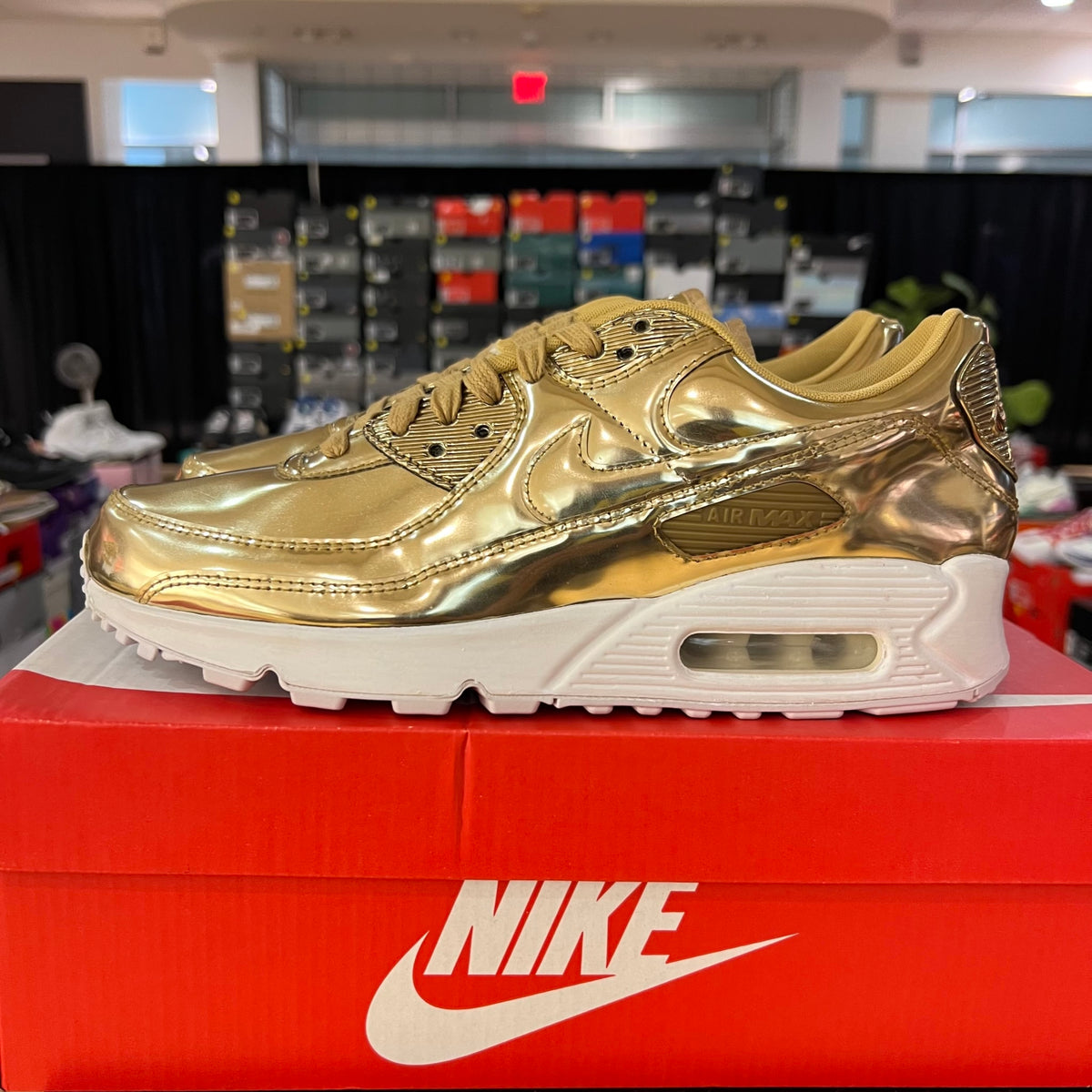 Nike Air Max 90 Metallic Gold (2020) (Women's) used