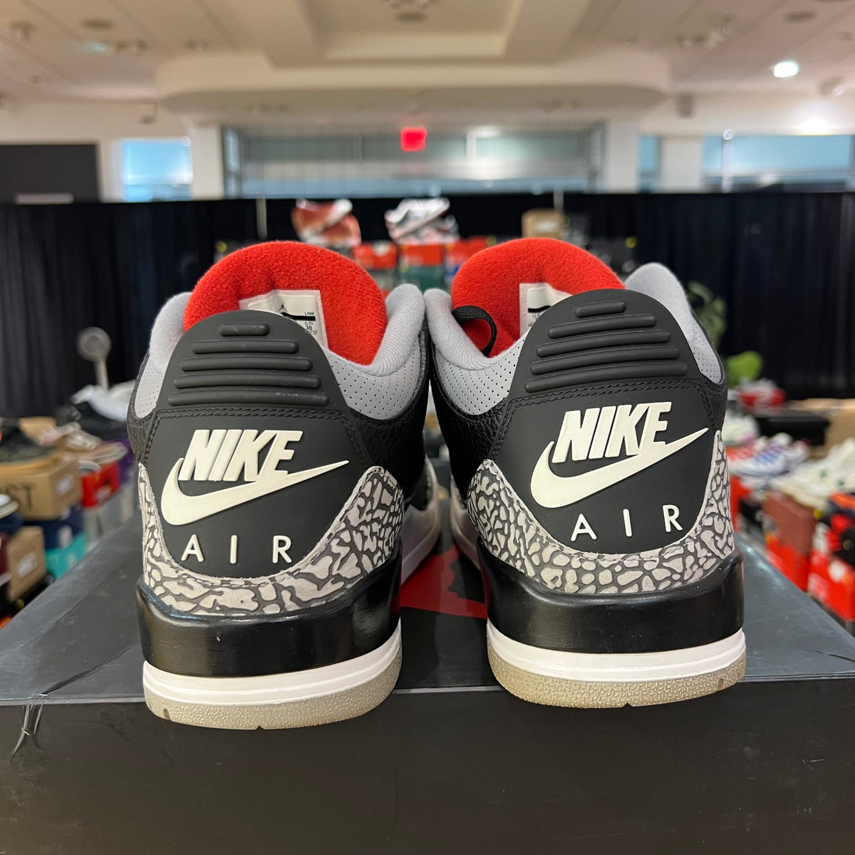 Jordan 3 Retro Black Cement (2018) used yellowing