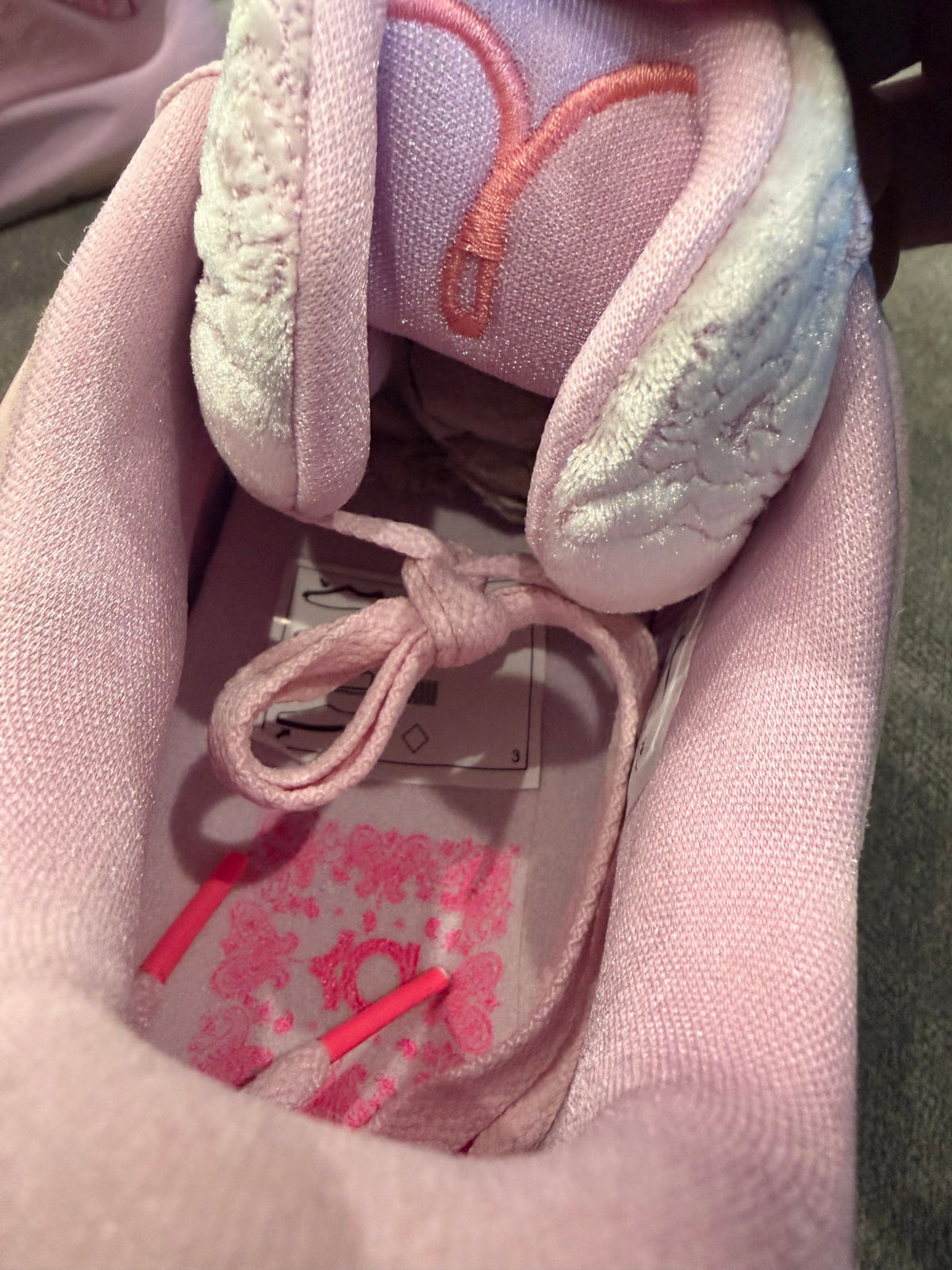 Nike KD 15 Aunt Pearl