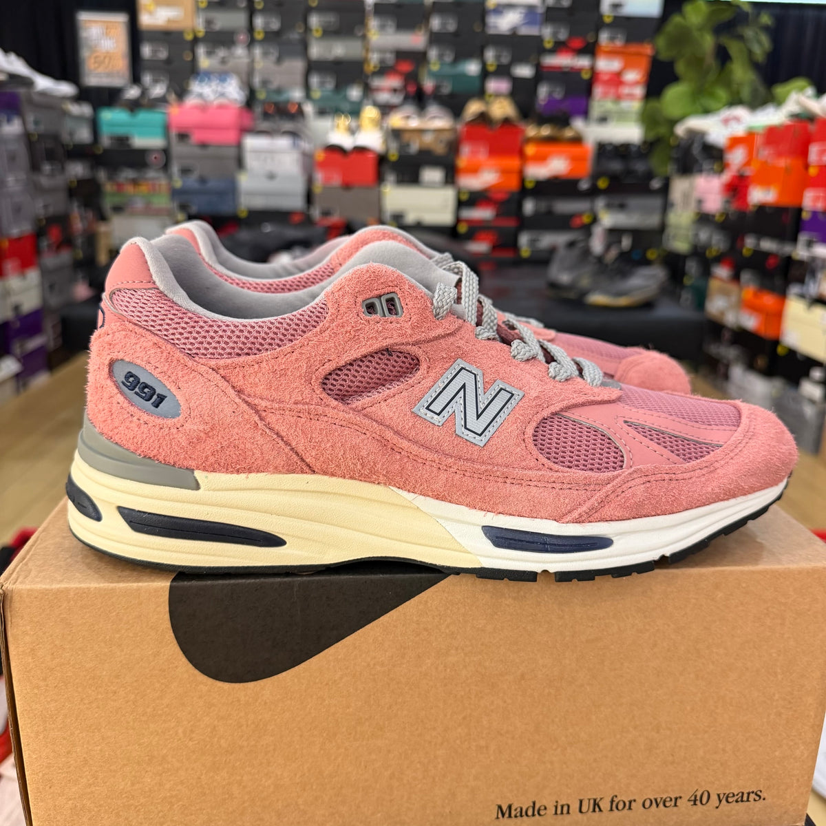 New Balance 991v2 MiUK Brandied Apricot (used)
