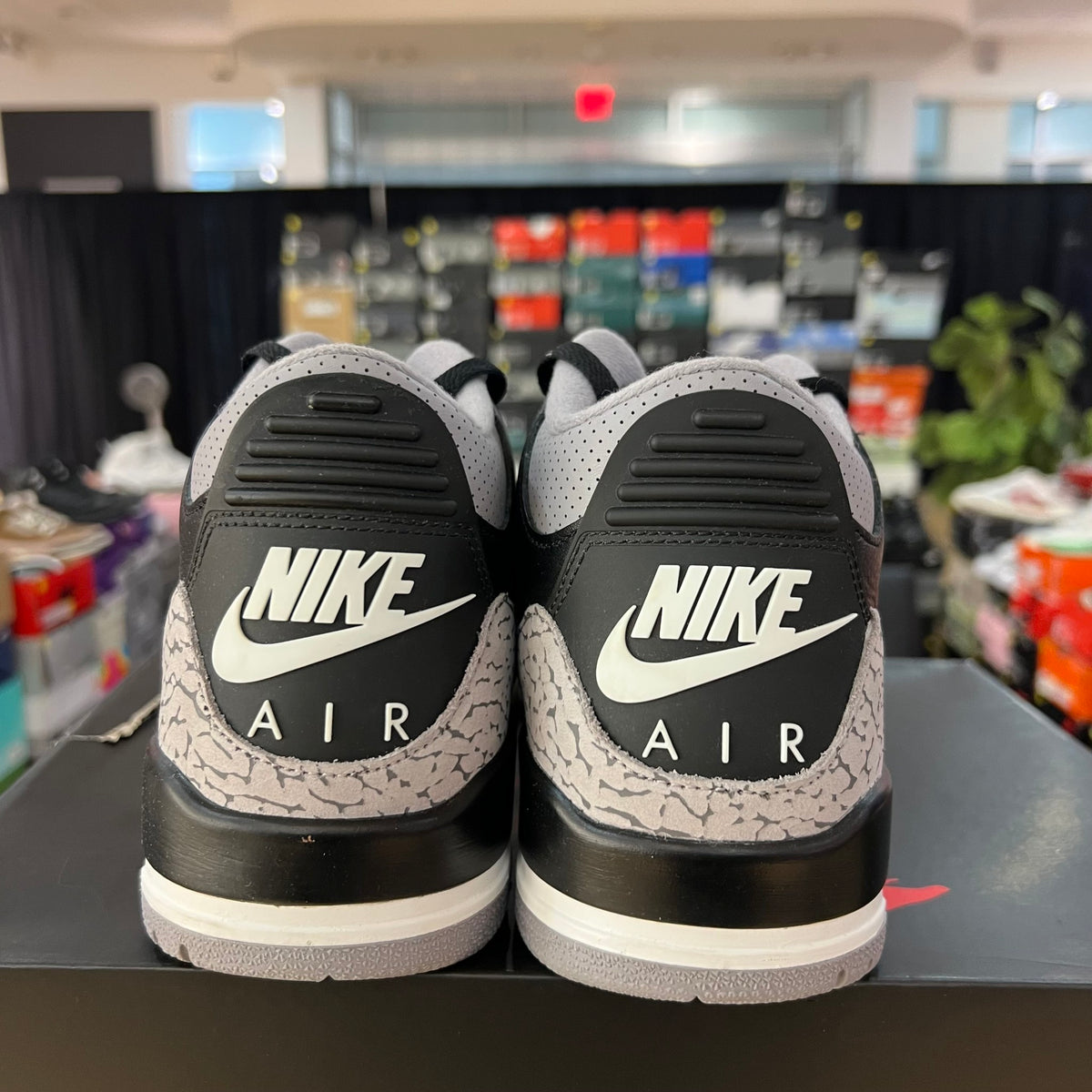 Jordan 3 Retro OG Black Cement (2024) used