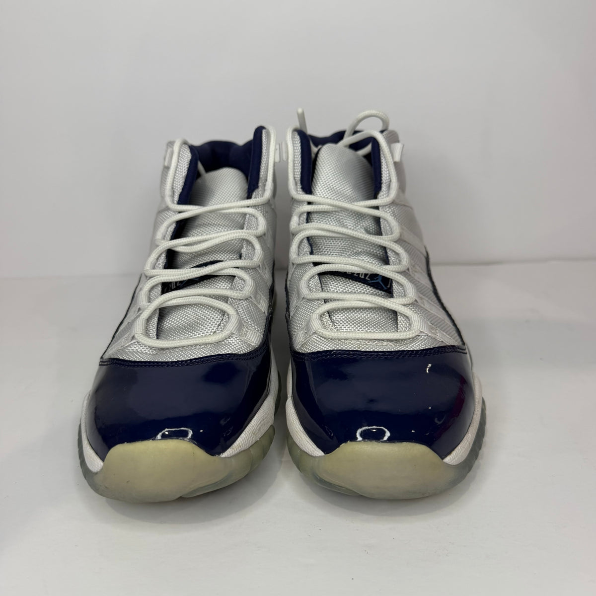 Jordan 11 Retro UNC Win Like 82 (used no box)