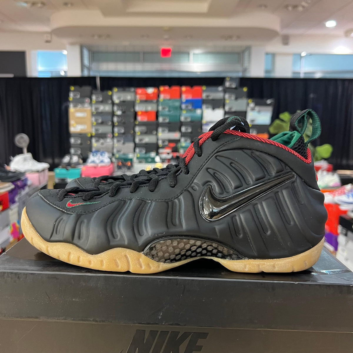 Nike Air Foamposite Pro Gucci used