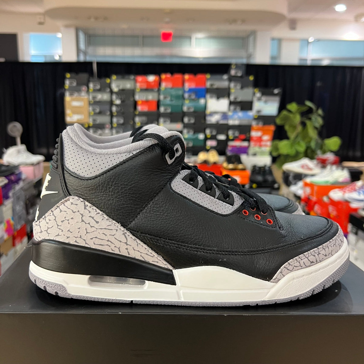 Jordan 3 Retro OG Black Cement (2024) used