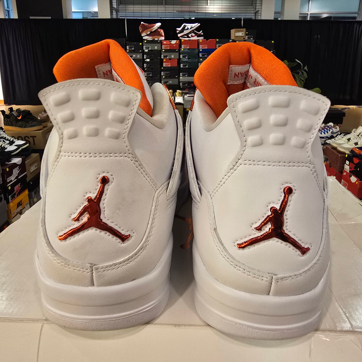 Jordan 4 Retro Metallic Orange USED
