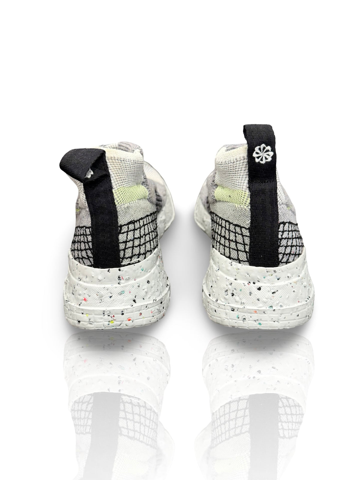 Nike Space Hippie 02 Grey Volt