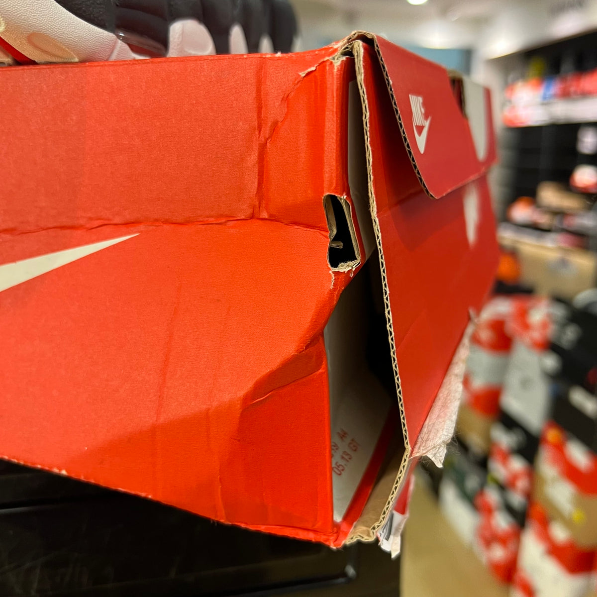 Nike Air More Money Lone Star State used damaged box 