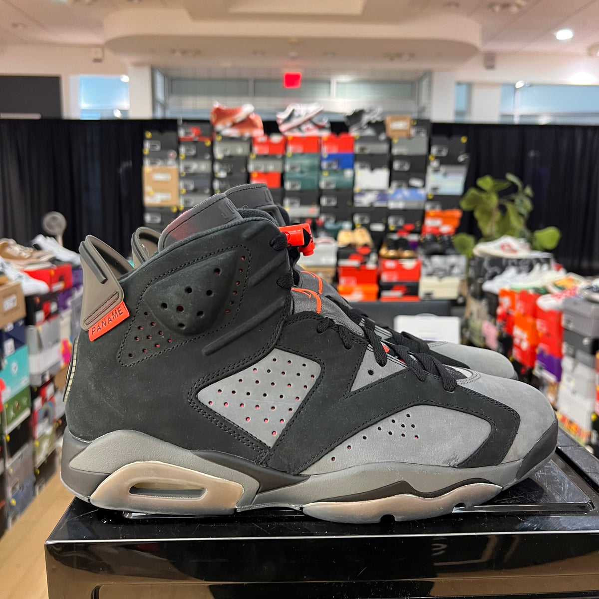 Jordan 6 Retro PSG Paris Saint-Germain used no box