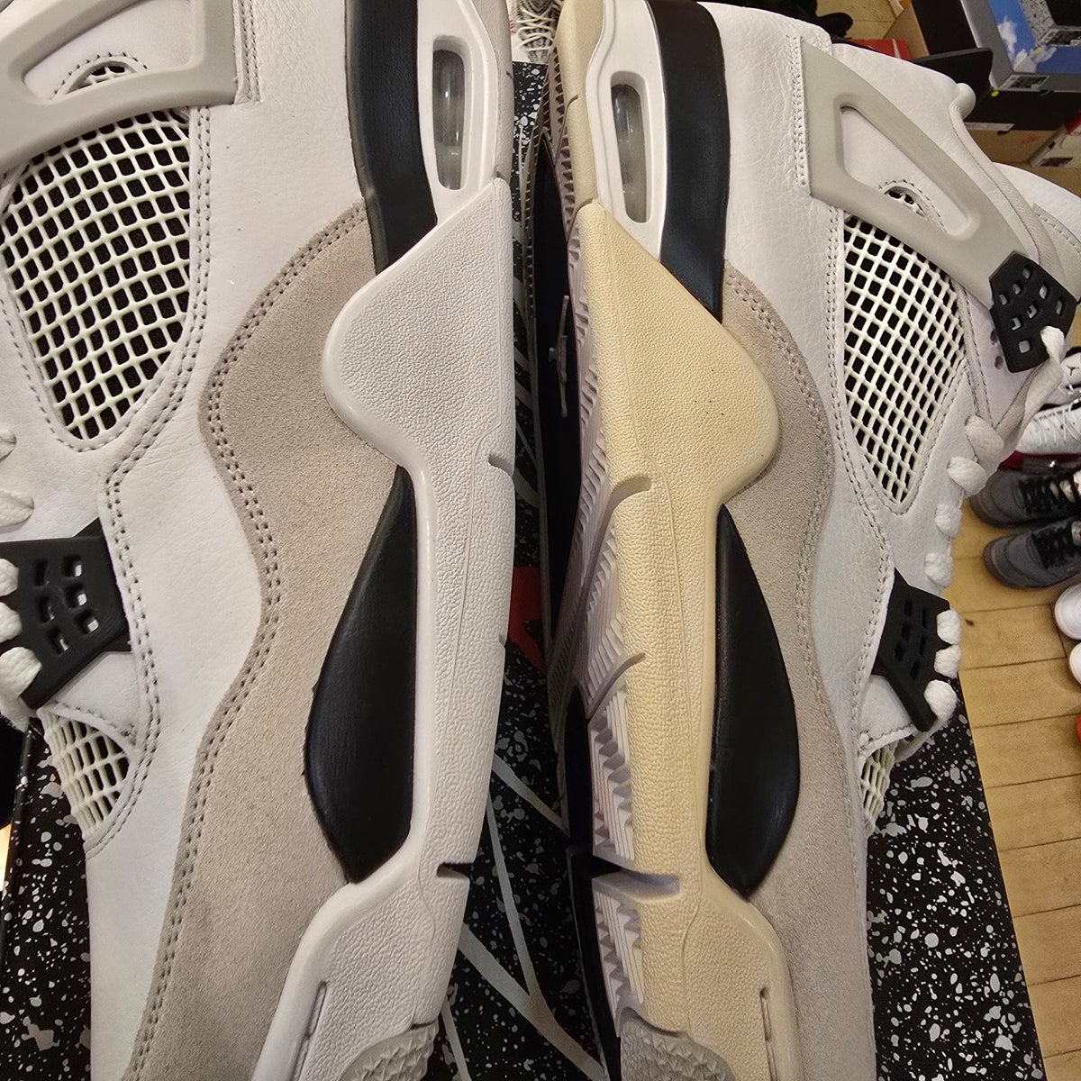 Jordan 4 Retro Military Black USED