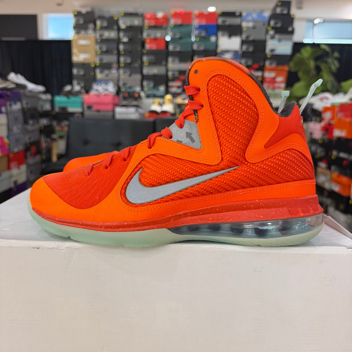 Nike LeBron 9 Big Bang (2022)